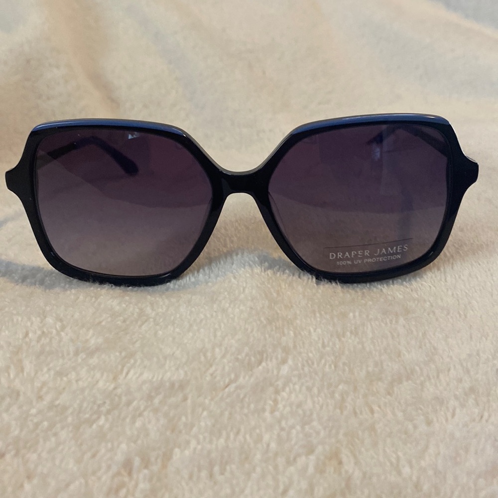 Draper James sunglasses NWOT